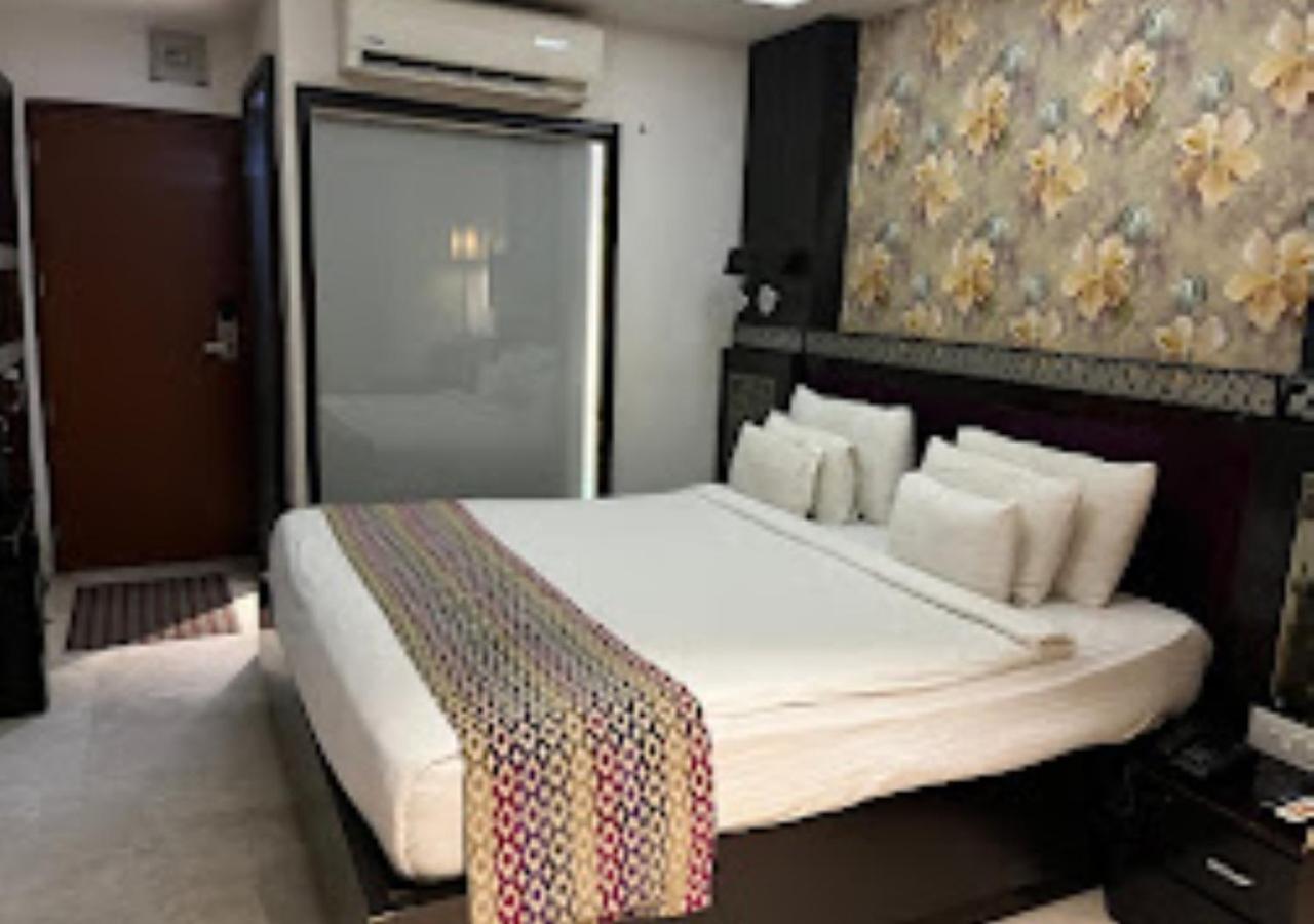 Hotel Siddharth Premiere Chandrapur Exterior foto